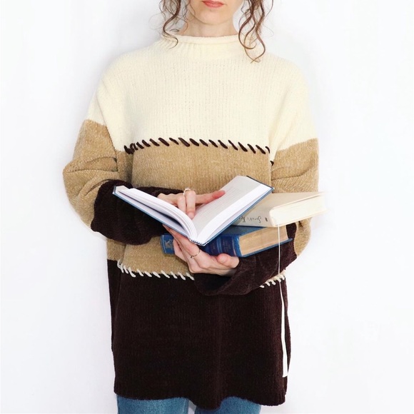 Vintage 90’s Neutral Sweater - Picture 1 of 4